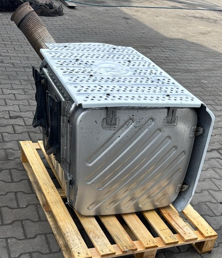 Mercedes Exhaust Euro 5 EEW OM471 12.8L A0054904512 - Náhradný diel: obrázok 4 Mercedes Exhaust Euro 5 EEW OM471 12.8L A0054904512 - Náhradný diel: obrázok 4