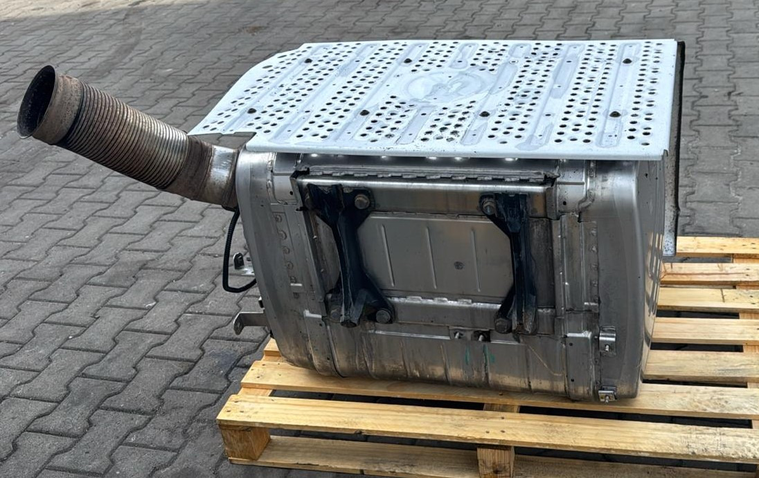 Mercedes Exhaust Euro 5 EEW OM471 12.8L A0054904512 - Náhradný diel: obrázok 3 Mercedes Exhaust Euro 5 EEW OM471 12.8L A0054904512 - Náhradný diel: obrázok 3