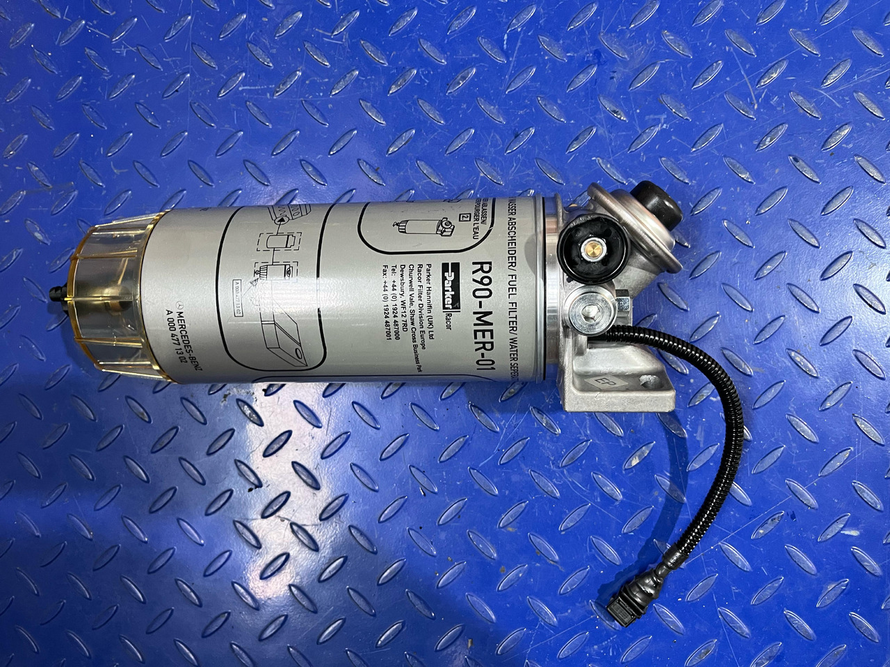 PARKER Mercedes Benz Fuel Water Separator - Palivový systém: obrázok 5 PARKER Mercedes Benz Fuel Water Separator - Palivový systém: obrázok 5