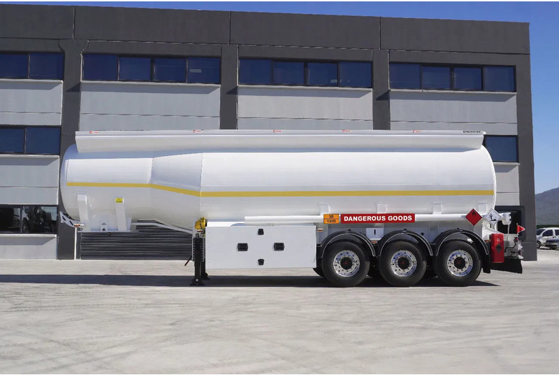 Diversen EFEMMAK Fuel tank semi-trailer 36.000 liter ADR - Cisternový náves: obrázok 1 Diversen EFEMMAK Fuel tank semi-trailer 36.000 liter ADR - Cisternový náves: obrázok 1