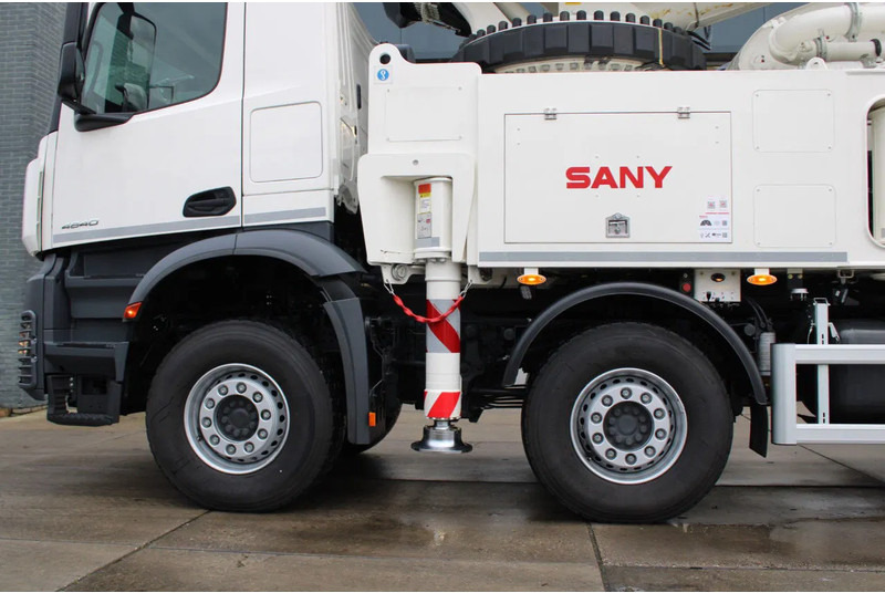 Mercedes-Benz Arocs 4840 8x4 Sany SY56 Concrete pump Build by Putzmeister - Autočerpadlo: obrázok 5 Mercedes-Benz Arocs 4840 8x4 Sany SY56 Concrete pump Build by Putzmeister - Autočerpadlo: obrázok 5
