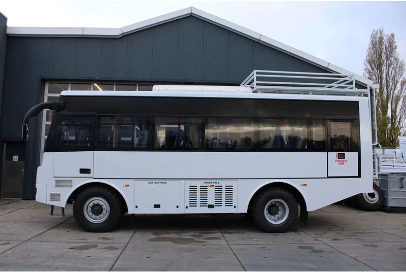 Mercedes-Benz Atego 1725 4x4 Passenger Bus - Autokar: obrázok 2 Mercedes-Benz Atego 1725 4x4 Passenger Bus - Autokar: obrázok 2