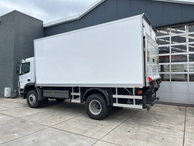 Mercedes-Benz Atego 1725 4x4 Refrigerator Truck - Chladirenské nákladné vozidlo: obrázok 3 Mercedes-Benz Atego 1725 4x4 Refrigerator Truck - Chladirenské nákladné vozidlo: obrázok 3
