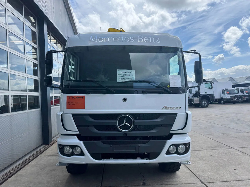 Mercedes-Benz Atego Atego 1725 4x4 Flatbed with Hyva HB120 Crane - Auto s hydraulickou rukou: obrázok 2 Mercedes-Benz Atego Atego 1725 4x4 Flatbed with Hyva HB120 Crane - Auto s hydraulickou rukou: obrázok 2