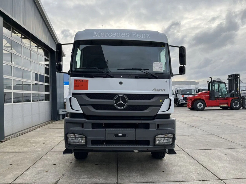 Mercedes-Benz Axor 3344 6x4 Chassis Cabin - Podvozek s kabinou: obrázok 4 Mercedes-Benz Axor 3344 6x4 Chassis Cabin - Podvozek s kabinou: obrázok 4