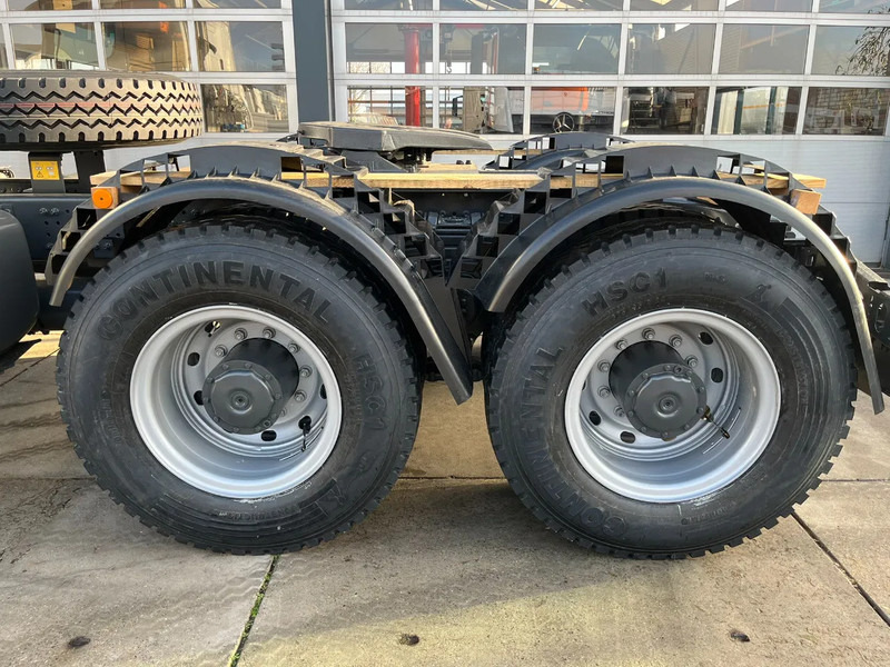 Nový Ťahač Mercedes-Benz Actros 4048 S 6x4 Tractor Head: obrázok 11 Nový Ťahač Mercedes-Benz Actros 4048 S 6x4 Tractor Head: obrázok 11