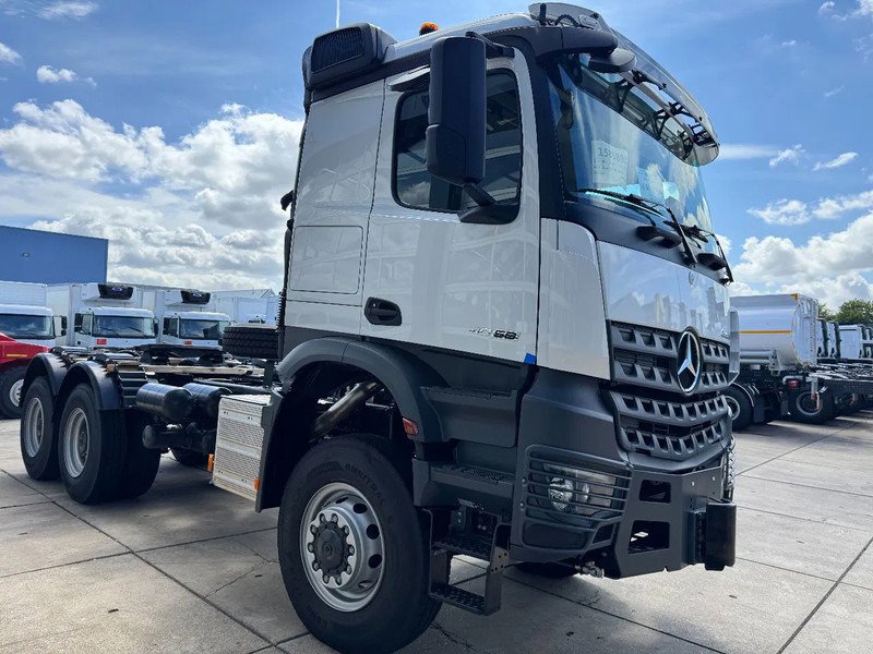 Mercedes-Benz Arocs 4058 AS 6x6 Tractor Head 180T Push Pull EURO-3 - Ťahač: obrázok 5 Mercedes-Benz Arocs 4058 AS 6x6 Tractor Head 180T Push Pull EURO-3 - Ťahač: obrázok 5