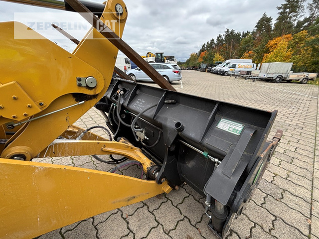 Kolesový nakladač Cat 908-14: obrázok 15 Kolesový nakladač Cat 908-14: obrázok 15