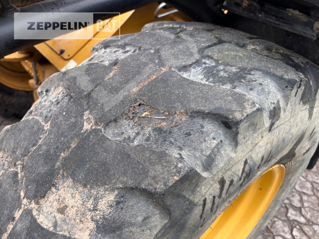 Cat 908M - Kolesový nakladač: obrázok 5 Cat 908M - Kolesový nakladač: obrázok 5