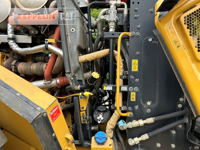 Kolesový nakladač Cat 966MXE: obrázok 35 Kolesový nakladač Cat 966MXE: obrázok 35