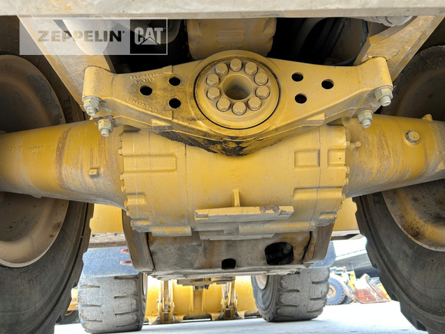 Kolesový nakladač Cat 966MXE: obrázok 31 Kolesový nakladač Cat 966MXE: obrázok 31