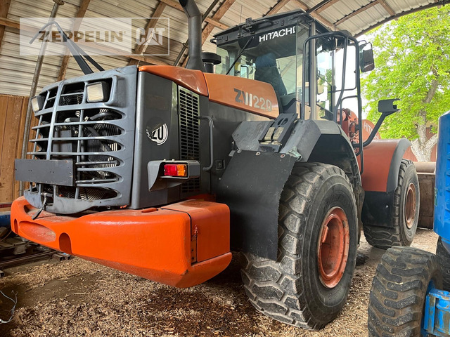 Hitachi ZW220 - Kolesový nakladač: obrázok 3 Hitachi ZW220 - Kolesový nakladač: obrázok 3