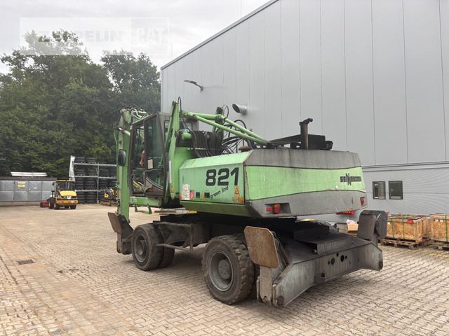 Sennebogen 821 - Překládkové rýpadlo: obrázok 2 Sennebogen 821 - Překládkové rýpadlo: obrázok 2