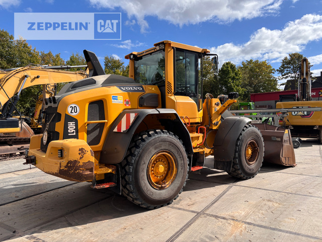 Volvo L90 - Kolesový nakladač: obrázok 3 Volvo L90 - Kolesový nakladač: obrázok 3