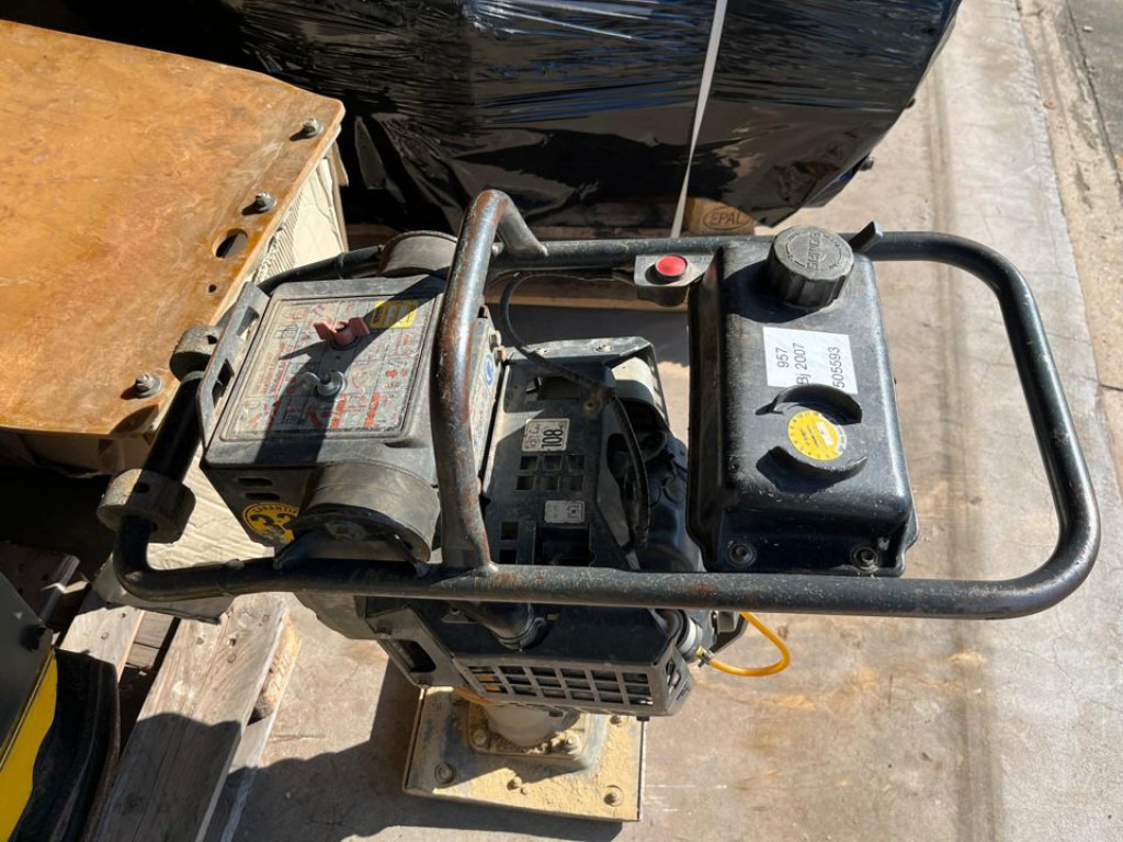 BOMAG BT 60 4 Diverse Stampfer - Vibračné dusadlo: obrázok 3 BOMAG BT 60 4 Diverse Stampfer - Vibračné dusadlo: obrázok 3