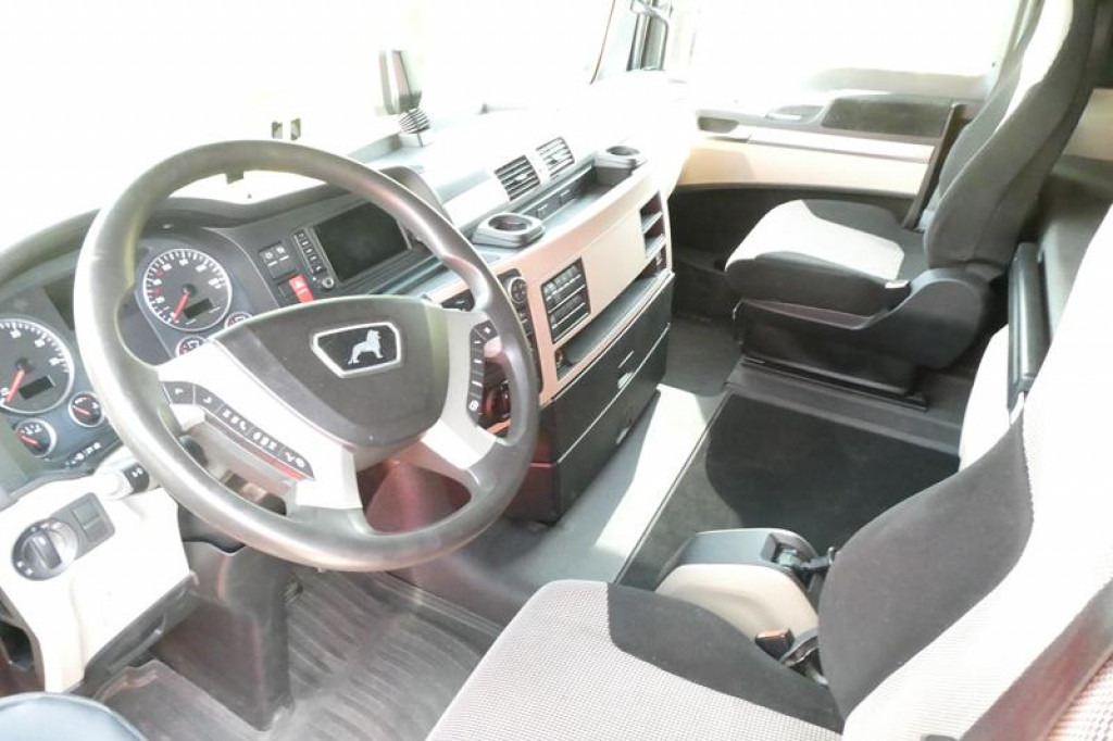 MAN TG-X 24.500 6x2-4 LL-U Pritsche Maschinentransporter - Valníkový/ Plošinový nákladný automobil: obrázok 2 MAN TG-X 24.500 6x2-4 LL-U Pritsche Maschinentransporter - Valníkový/ Plošinový nákladný automobil: obrázok 2