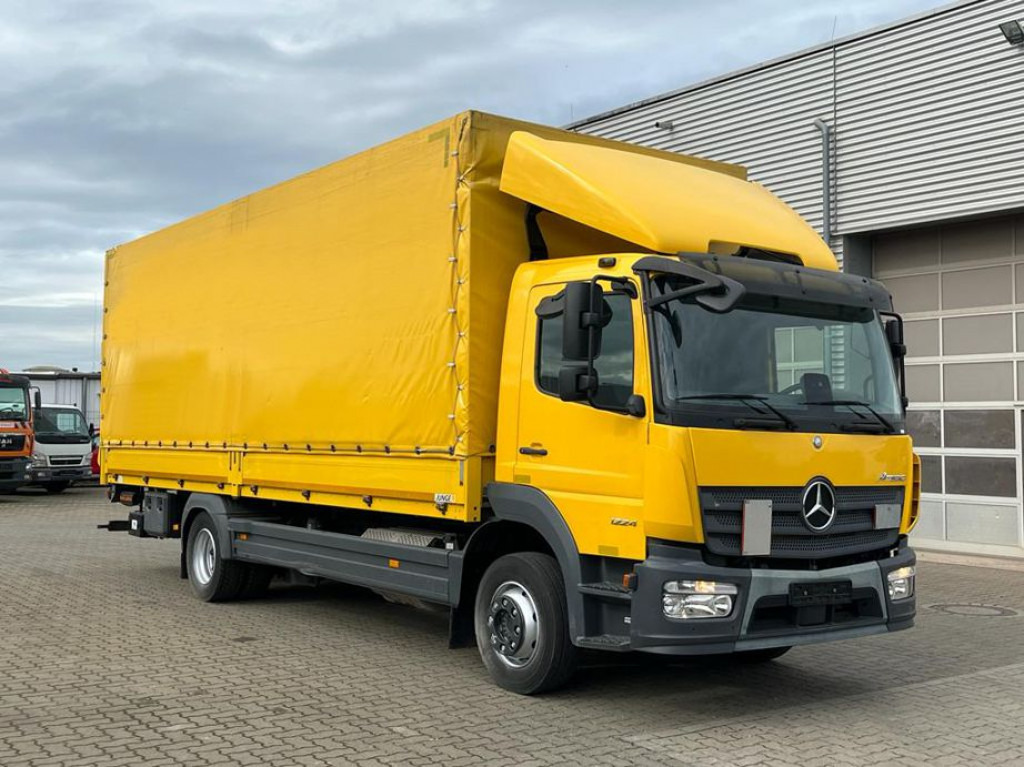 MERCEDES-BENZ Atego 1224 L Pritsche LBW LBW 1.5to - Plachtové nákladné vozidlo: obrázok 2 MERCEDES-BENZ Atego 1224 L Pritsche LBW LBW 1.5to - Plachtové nákladné vozidlo: obrázok 2