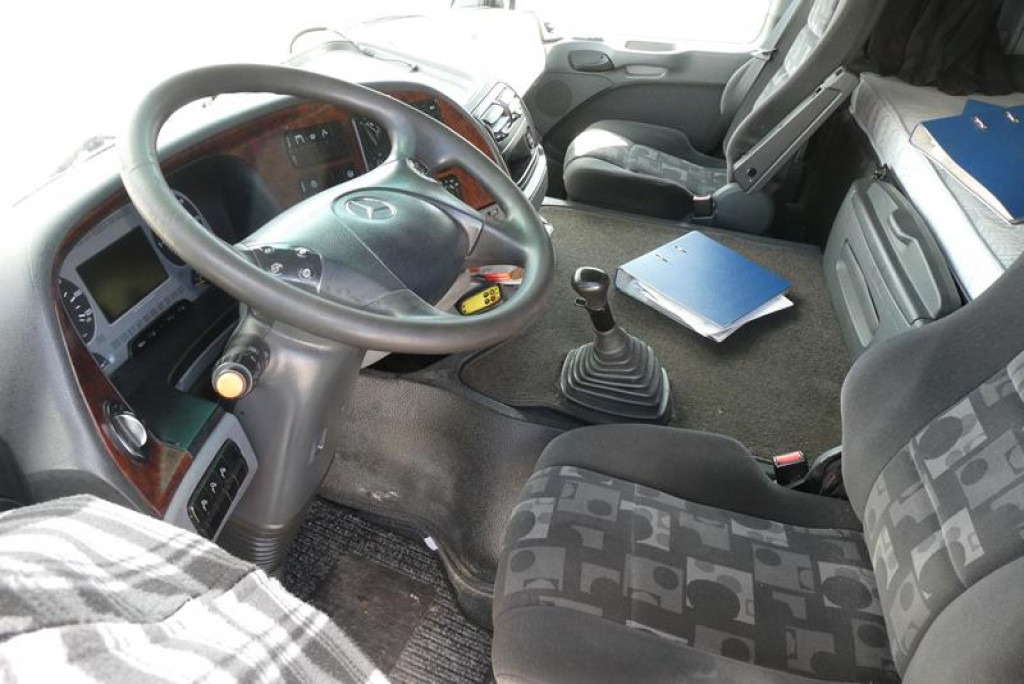 MERCEDES-BENZ Actros 4160 SLT 8x4 4 SZM TITAN -155to.-!! - Ťahač: obrázok 4 MERCEDES-BENZ Actros 4160 SLT 8x4 4 SZM TITAN -155to.-!! - Ťahač: obrázok 4