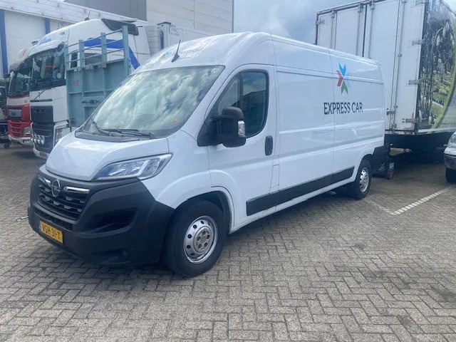 Opel Movano 2.2 diesel lang en hoog met laadklep, motor problemen... - Furgon: obrázok 1 Opel Movano 2.2 diesel lang en hoog met laadklep, motor problemen... - Furgon: obrázok 1