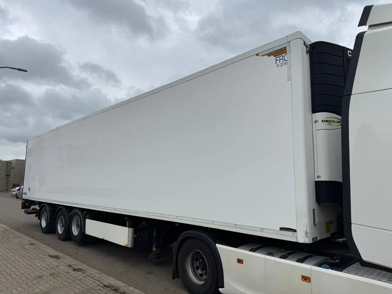 Pacton koelvriesoplegger 3 asser met carrier vector koelmachine, stuuras.. - Náves chladírenské: obrázok 2 Pacton koelvriesoplegger 3 asser met carrier vector koelmachine, stuuras.. - Náves chladírenské: obrázok 2