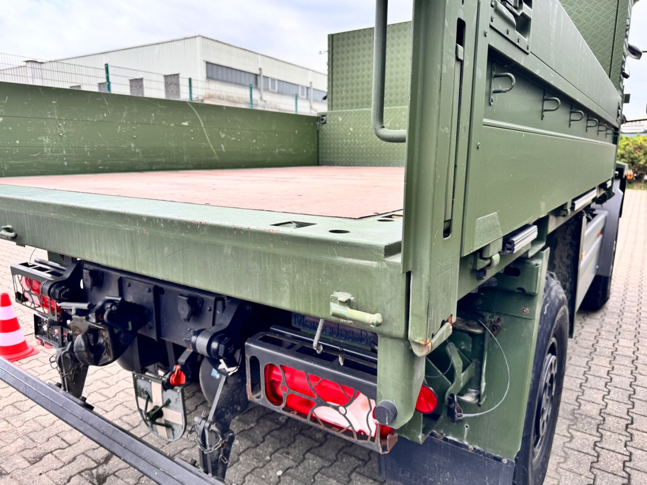 Mercedes-Benz 1018 Atego 4x4 Allrad Camper Expedition - Kontejnérový podvozek/ Výměnná nástavba: obrázok 5 Mercedes-Benz 1018 Atego 4x4 Allrad Camper Expedition - Kontejnérový podvozek/ Výměnná nástavba: obrázok 5