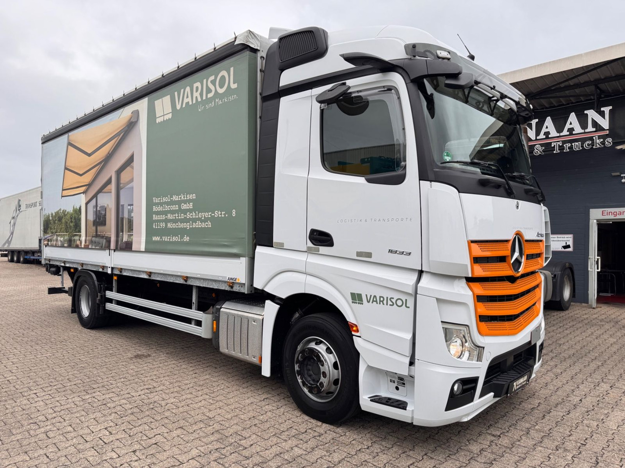 Mercedes-Benz 1833 Actros 5 StreamSPace LBW - Plachtové nákladné vozidlo: obrázok 1 Mercedes-Benz 1833 Actros 5 StreamSPace LBW - Plachtové nákladné vozidlo: obrázok 1