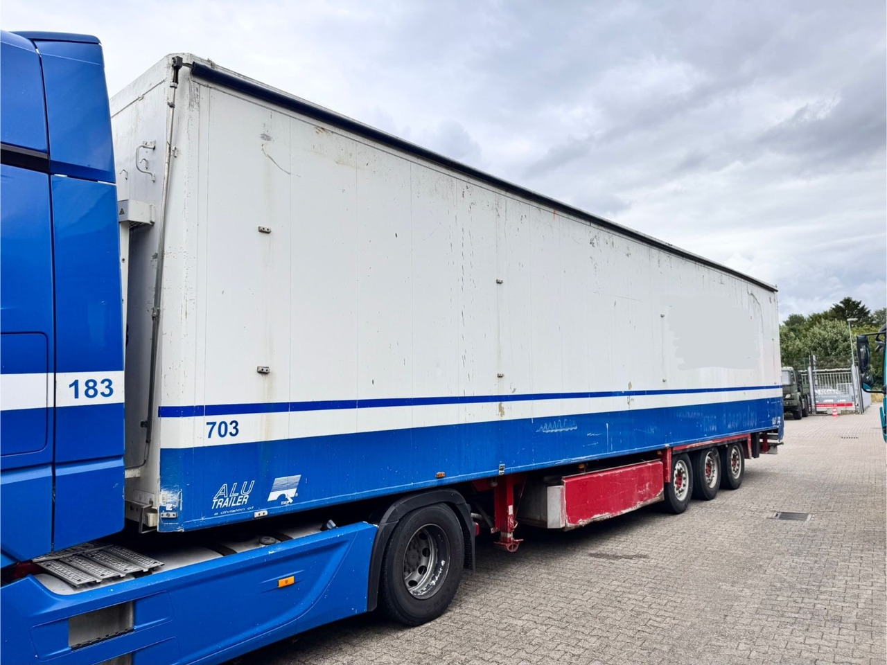 Stas S300 ZX Walkingfloor 3 x Vorhanden TÜV NEU - Náves s posuvnou podlahou: obrázok 3 Stas S300 ZX Walkingfloor 3 x Vorhanden TÜV NEU - Náves s posuvnou podlahou: obrázok 3