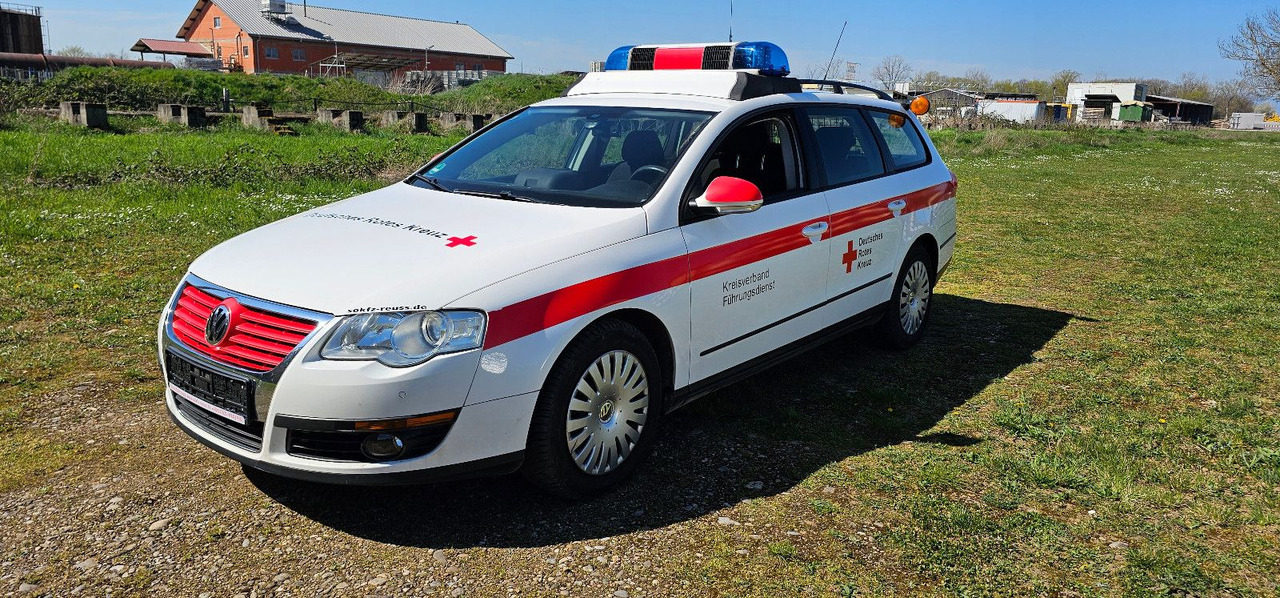 Volkswagen Allrad Feuerwehr Kommandowagen HVO KDOW ELW - Sedan: obrázok 2 Volkswagen Allrad Feuerwehr Kommandowagen HVO KDOW ELW - Sedan: obrázok 2