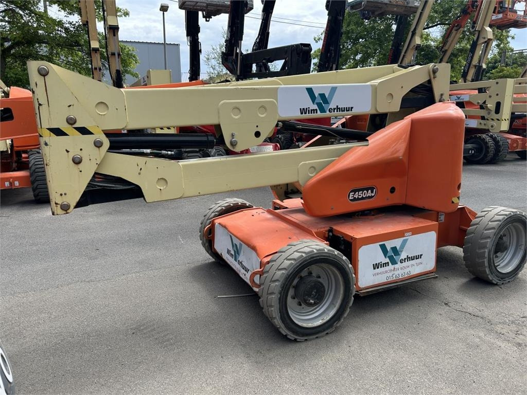JLG E450AJ (2005) - Kĺbová pracovná plošina: obrázok 5 JLG E450AJ (2005) - Kĺbová pracovná plošina: obrázok 5