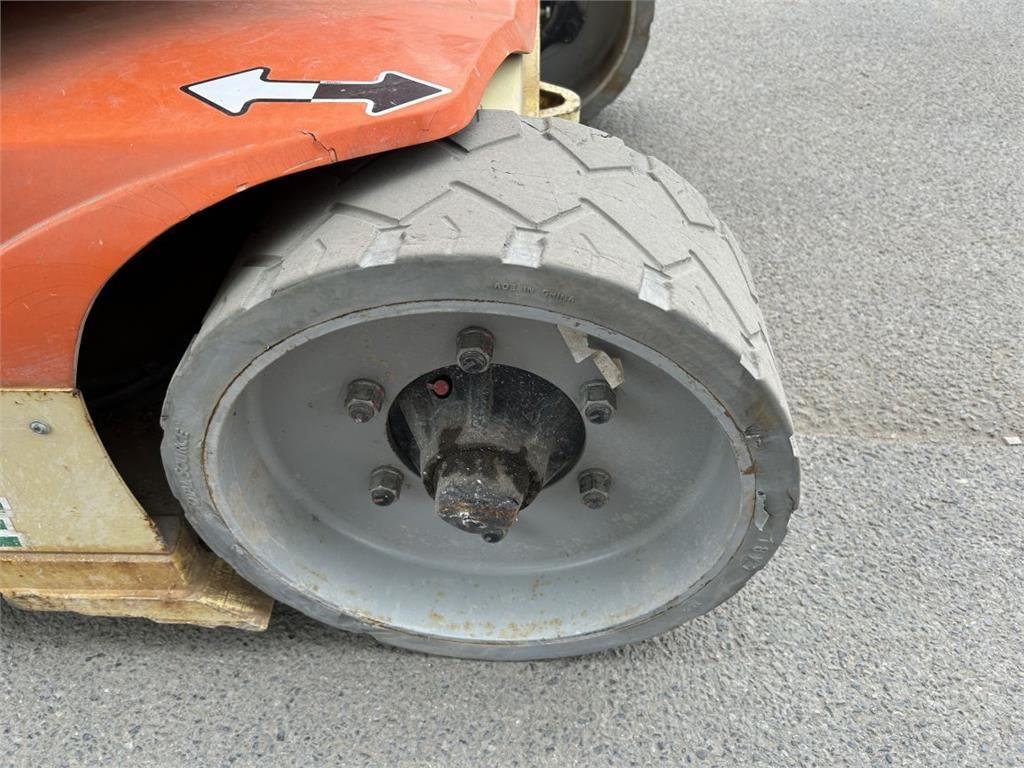 Stĺpová plošina JLG Toucan 12E (1933): obrázok 7