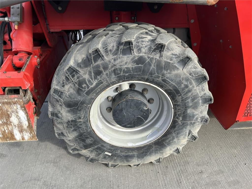 Manitou MRT2540+ Privilege ST4 (1636) - Teleskopický nakladač: obrázok 5 Manitou MRT2540+ Privilege ST4 (1636) - Teleskopický nakladač: obrázok 5