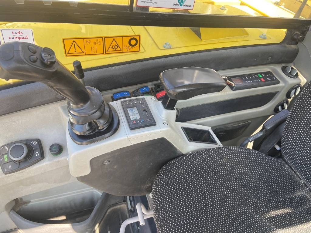 Wacker Neuson EW 100 - Kolesové rýpadlo: obrázok 4 Wacker Neuson EW 100 - Kolesové rýpadlo: obrázok 4