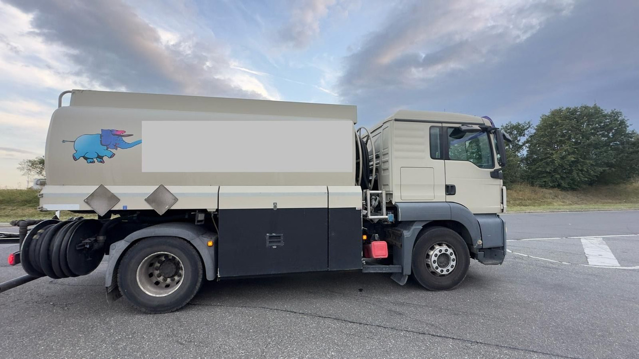 MAN TGS 18.440 4X2 BL A3 (Oben+Untenbefüllung) - Cisternové vozidlo: obrázok 2 MAN TGS 18.440 4X2 BL A3 (Oben+Untenbefüllung) - Cisternové vozidlo: obrázok 2