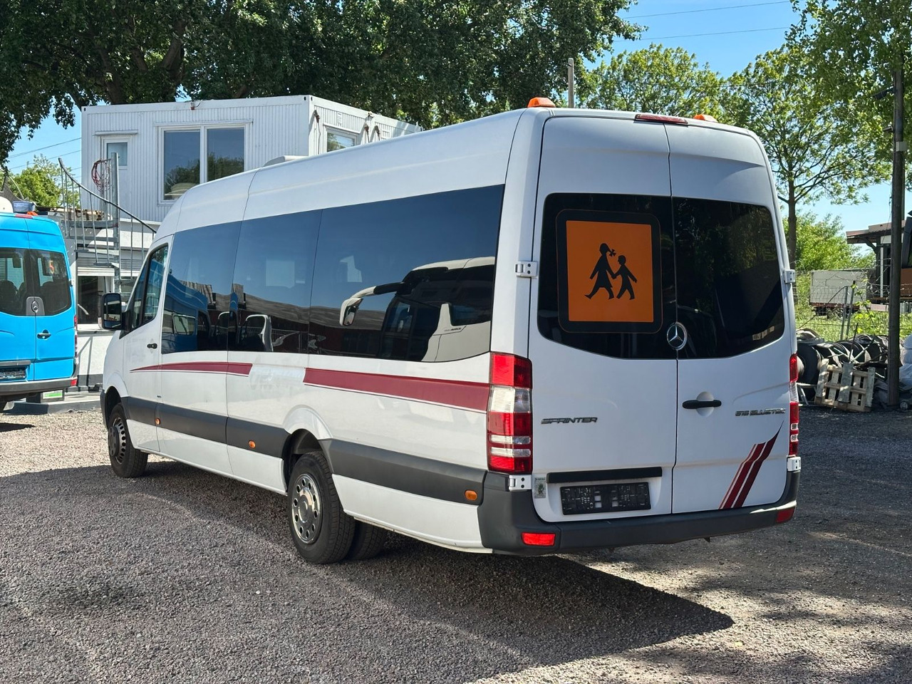 Mercedes-Benz Sprinter 516 CDi (DE*Klima*24 Sitze) - Minibus, Mikrobus: obrázok 2 Mercedes-Benz Sprinter 516 CDi (DE*Klima*24 Sitze) - Minibus, Mikrobus: obrázok 2