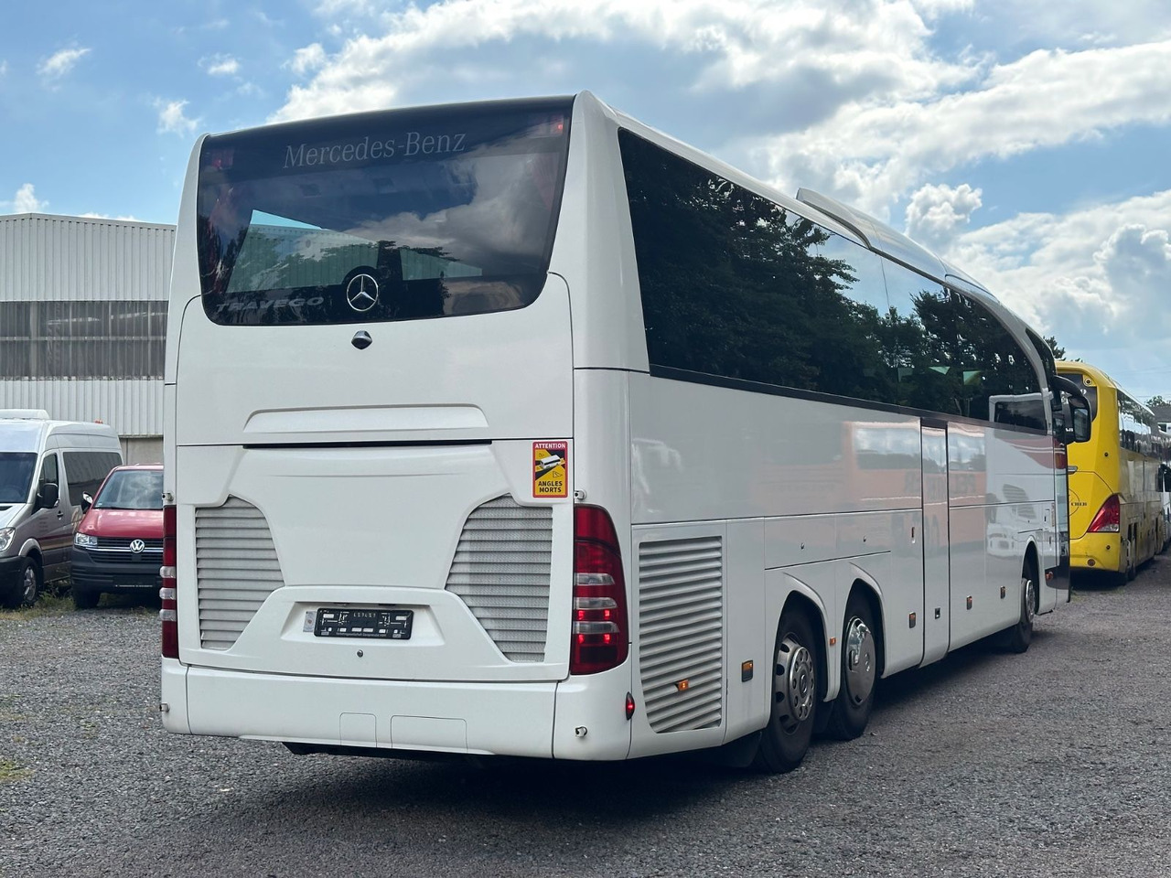 Mercedes-Benz Travego O580 16 RHD-M (LuxLine*Euro 6*TOP*DE) - Autokar: obrázok 3 Mercedes-Benz Travego O580 16 RHD-M (LuxLine*Euro 6*TOP*DE) - Autokar: obrázok 3