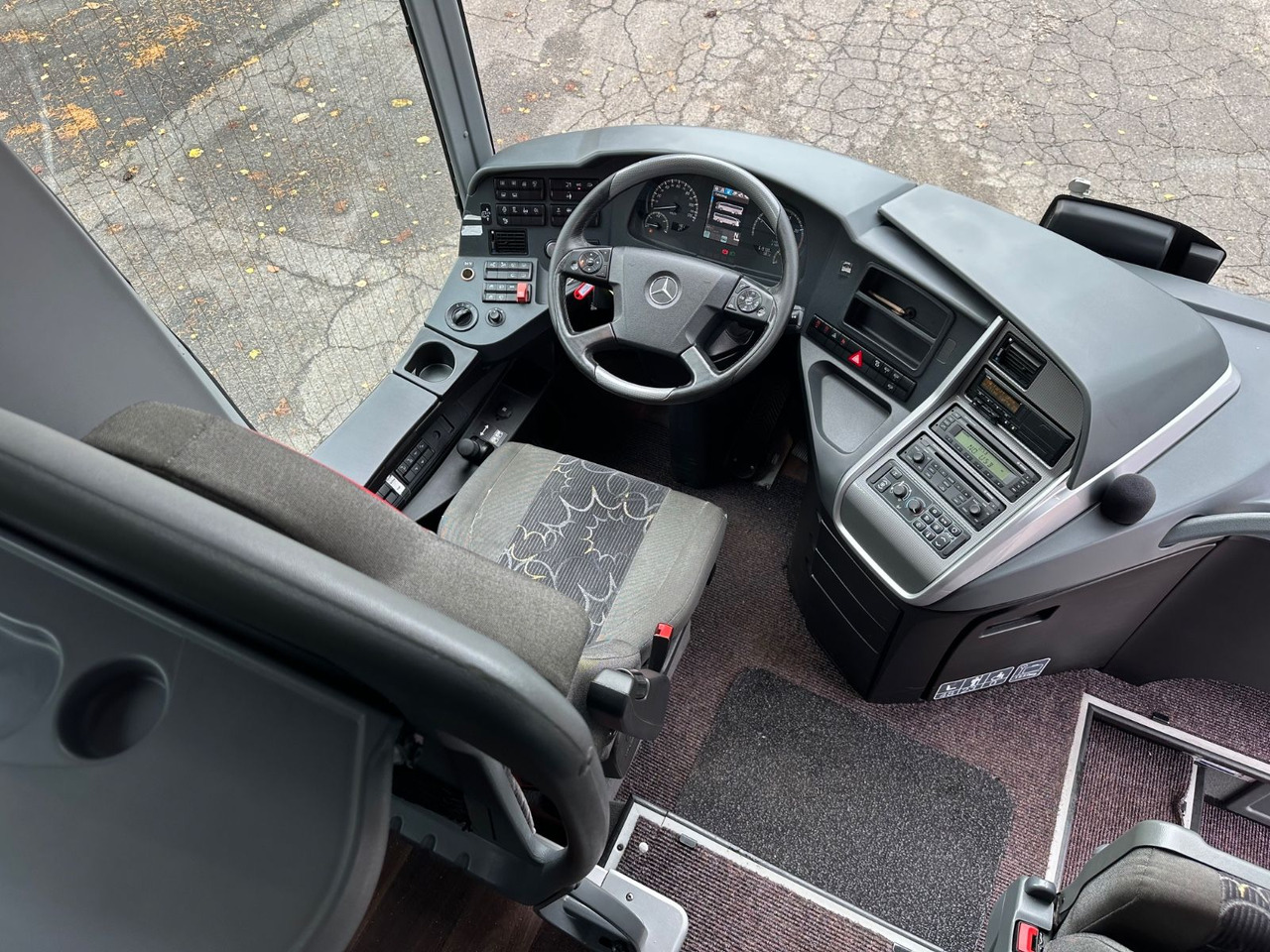 Mercedes-Benz Travego O580 16 RHD-M (LuxLine*TOP*DE) - Autokar: obrázok 5 Mercedes-Benz Travego O580 16 RHD-M (LuxLine*TOP*DE) - Autokar: obrázok 5