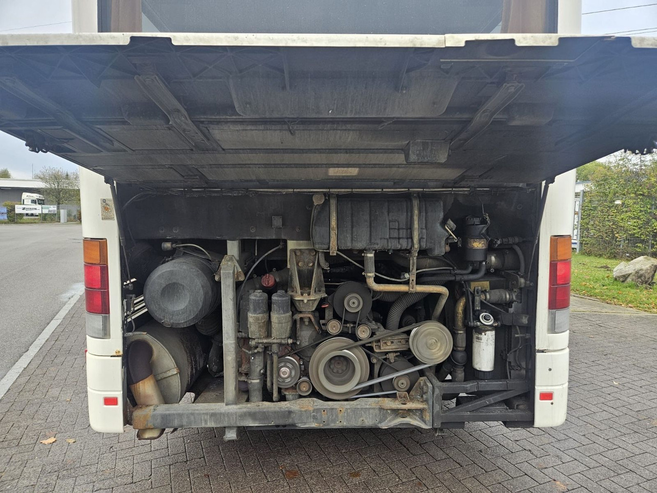 Setra S 317 UL (66 Sitze*Schalt*TOP) - Prímestský autobus: obrázok 3 Setra S 317 UL (66 Sitze*Schalt*TOP) - Prímestský autobus: obrázok 3