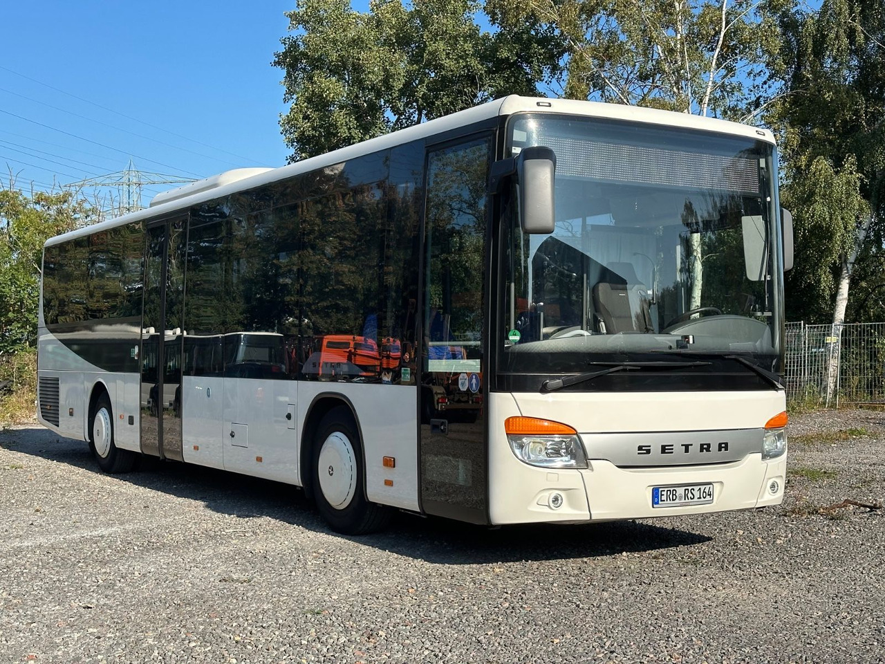 Setra S 415 LE Business (374 tKm*TOP) - Mestský autobus: obrázok 1 Setra S 415 LE Business (374 tKm*TOP) - Mestský autobus: obrázok 1