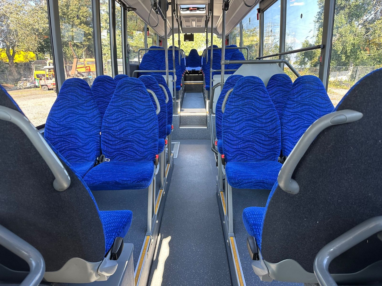Setra S 415 LE Business (374 tKm*TOP) - Mestský autobus: obrázok 5 Setra S 415 LE Business (374 tKm*TOP) - Mestský autobus: obrázok 5