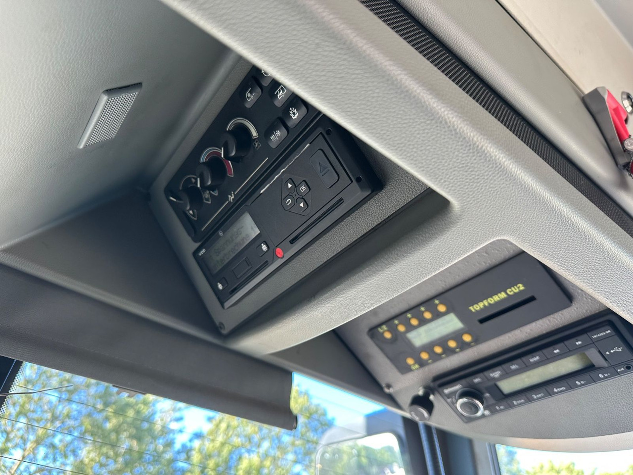 Leasing  Setra S 415 NF (Klima, EURO 5) Setra S 415 NF (Klima, EURO 5): obrázok 12