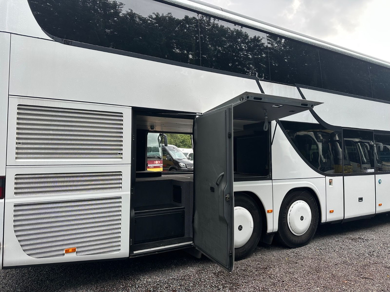 Setra S 431 DT (81 Sitze*TOP) - Dvojposchodový autobus: obrázok 4 Setra S 431 DT (81 Sitze*TOP) - Dvojposchodový autobus: obrázok 4