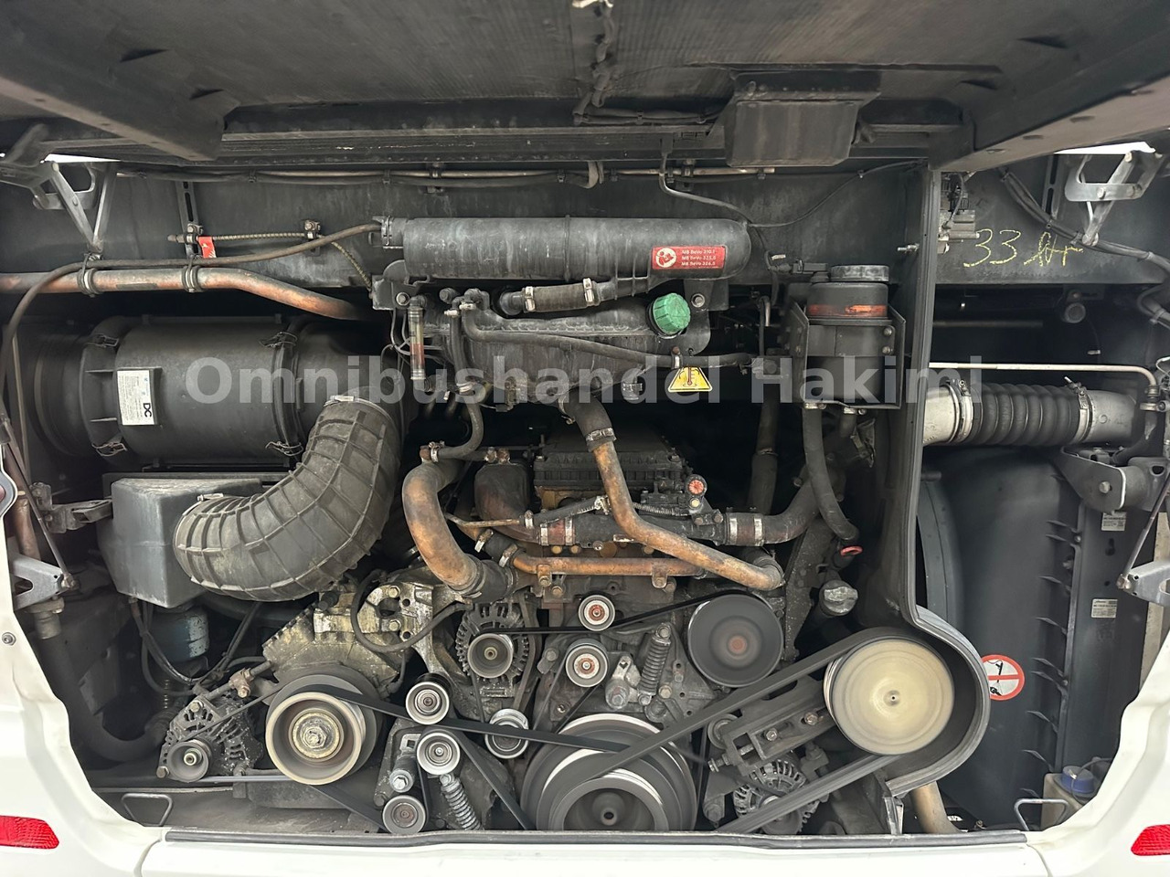 Setra S 517 HD (60 Sitze*Euro 6*DE-Bus) Setra S 517 HD (60 Sitze*Euro 6*DE-Bus) - Autokar: obrázok 4 Setra S 517 HD (60 Sitze*Euro 6*DE-Bus) Setra S 517 HD (60 Sitze*Euro 6*DE-Bus) - Autokar: obrázok 4